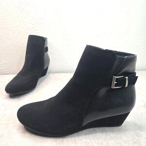 WM Wedge Boots Size 9 Black Faux Suede Dressy Preppy Moto Comfort Ankle Booties